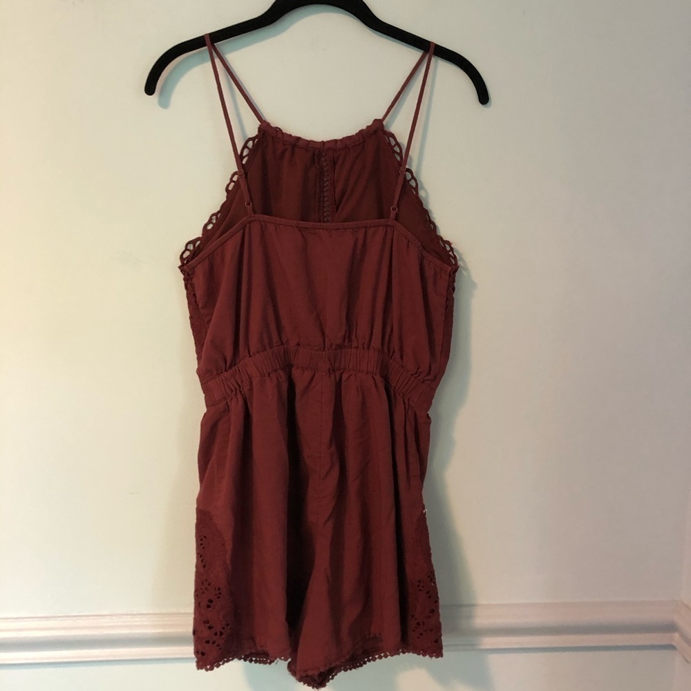 American Eagle Red Laced Halter Sleeveless Romper Size Small - Picture 6 of 11